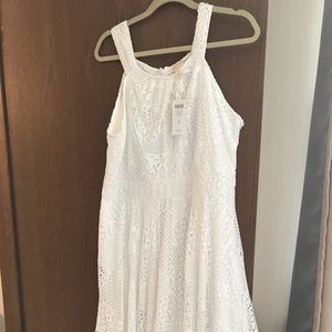 Chico’s white sleeveless crochet shark bite dress